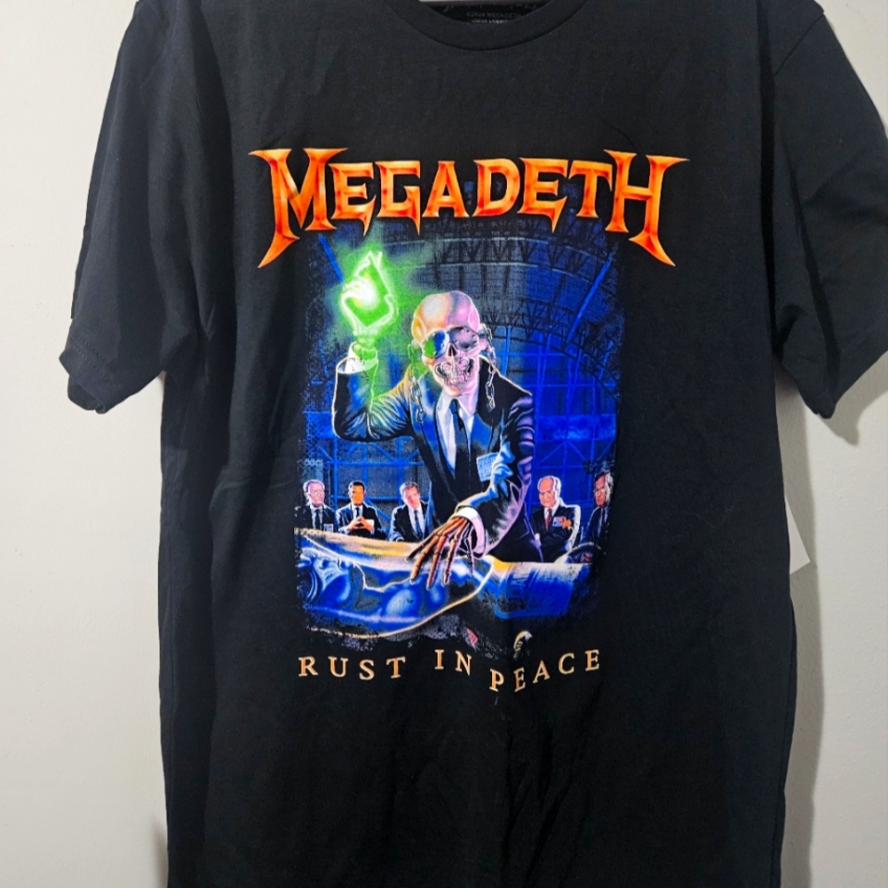 *New* MEGADEATH Men's Large T-SHIRT